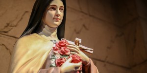 Santa Teresita de Lisieux tuvo una  herida mística