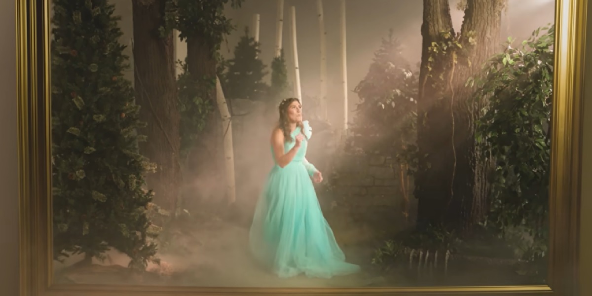 Katy Nichole "Hold On" music video