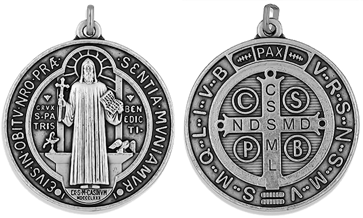 Qué significa la medalla de San Benito?