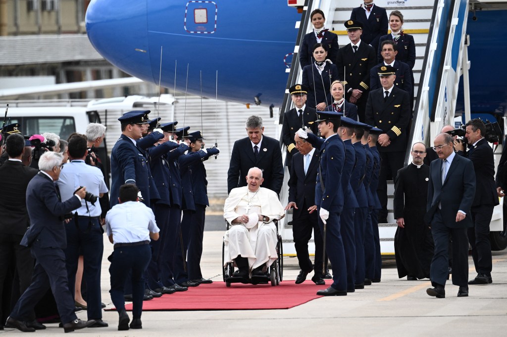Pope-Francis-Portuguese-President-Marcelo-Rebelo-de-Sousa-LISBONA-2023