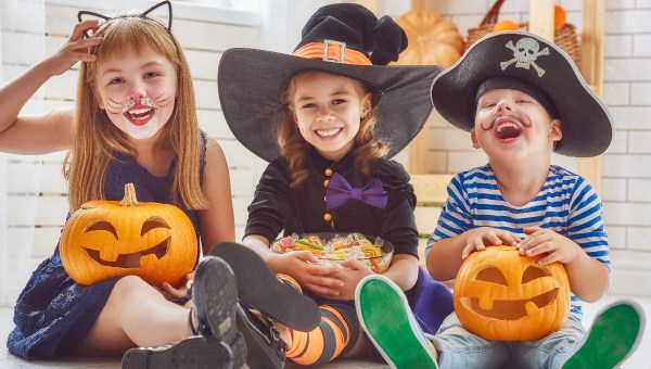 children-kids-happy-halloween-costumes