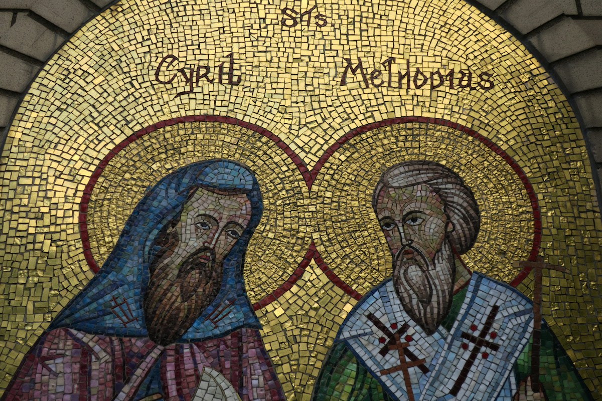 https://historia.nationalgeographic.com.es/a/descubren-unos-mosaicos-escenas-biblicas-antigua-sinagoga-israel_19901