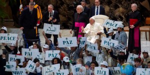 ¿Volverá la paz? ¿Por qué matan a los niños? las respuestas del Papa