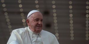 Un cristiano «triste» «no es creíble», advierte el Papa