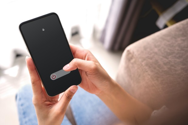 turn-off-smarthphone