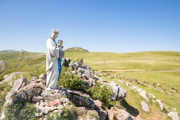 Las 10 vistas más bellas de la Virgen María en Francia