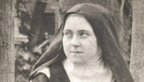 Corner Item Image - A 100 años de la canonización de Teresa de Lisieux, 6 datos para apreciar