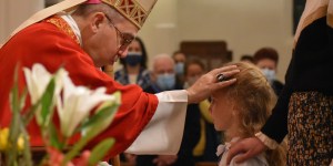 ¿Se puede cambiar el nombre de confirmación más adelante?