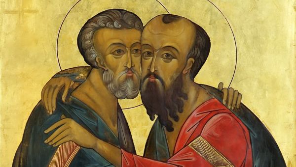 ICONE-SAINT-PIERRE-SAINT-PAUL-SHUTTERSTOCK