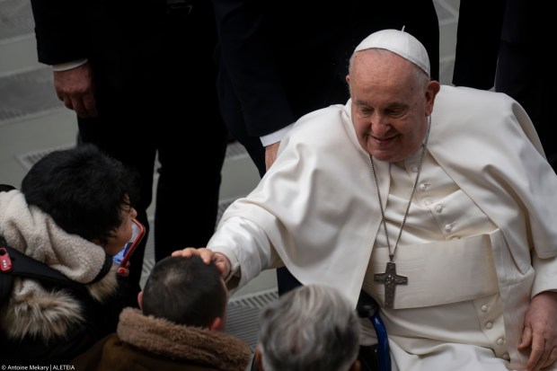 El Papa Francisco dio un método para combatir la avaricia
