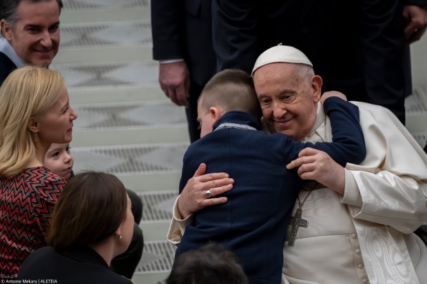 Cómo contrarrestar el vicio de la ira según el Papa Francisco