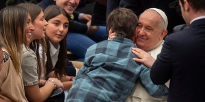 La contraseña para una vida gozosa que el Papa dio a los jóvenes