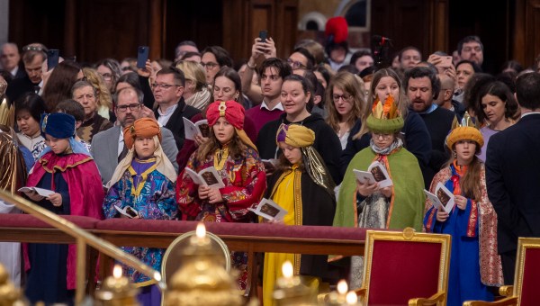 El Papa Francisco celebra la misa de Año Nuevo en la Basílica de San Pedro