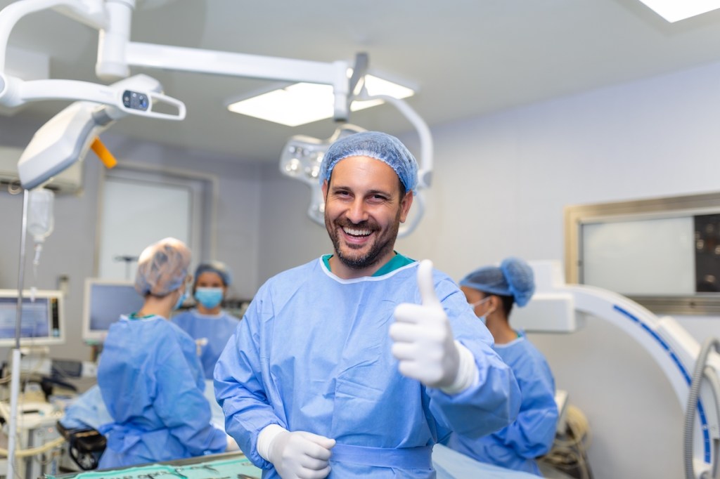 happy-doctor-in-the-operating room