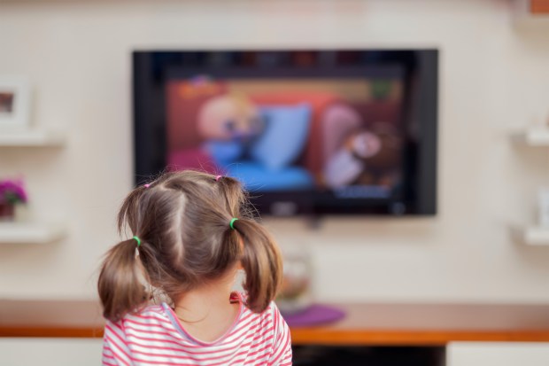girl-watching- tv