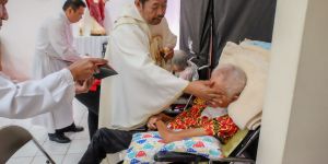 ¿Cómo se puede ganar la indulgencia plenaria ante la muerte?
