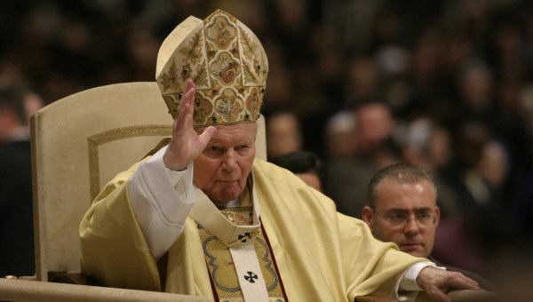Corner Item Image - El “martirio blanco” de Juan Pablo II, ¿un camino inspirador para superar el sufrimiento?