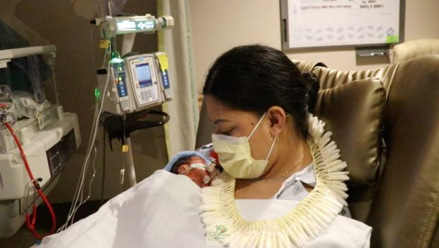 hug therapy for newborns