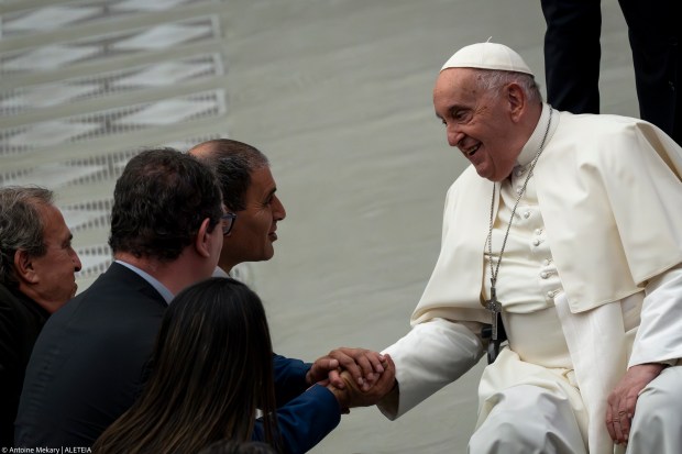 POPE-AUDIENCE-PAULVI-HALL-MARCH27