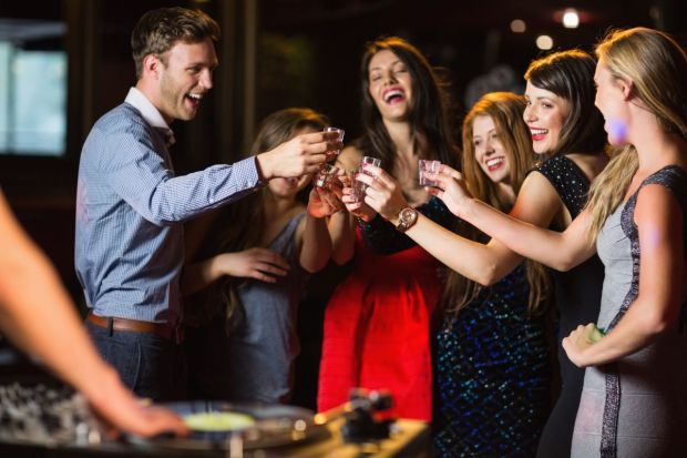 party-whit-friends