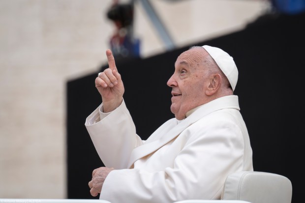 El gran antídoto contra la autosuficiencia revelado por el Papa Francisco