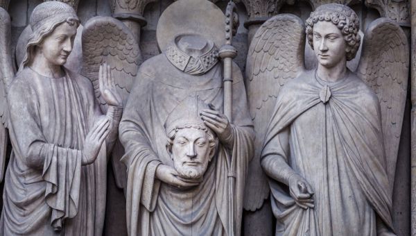 Święci niosący głowy