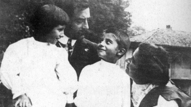Pier Giorgio Frasatti and family