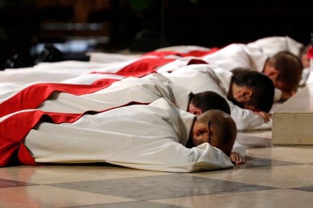 ORDINATION-PRETRE-GODONG