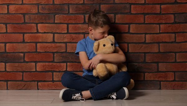 Niño maltratado