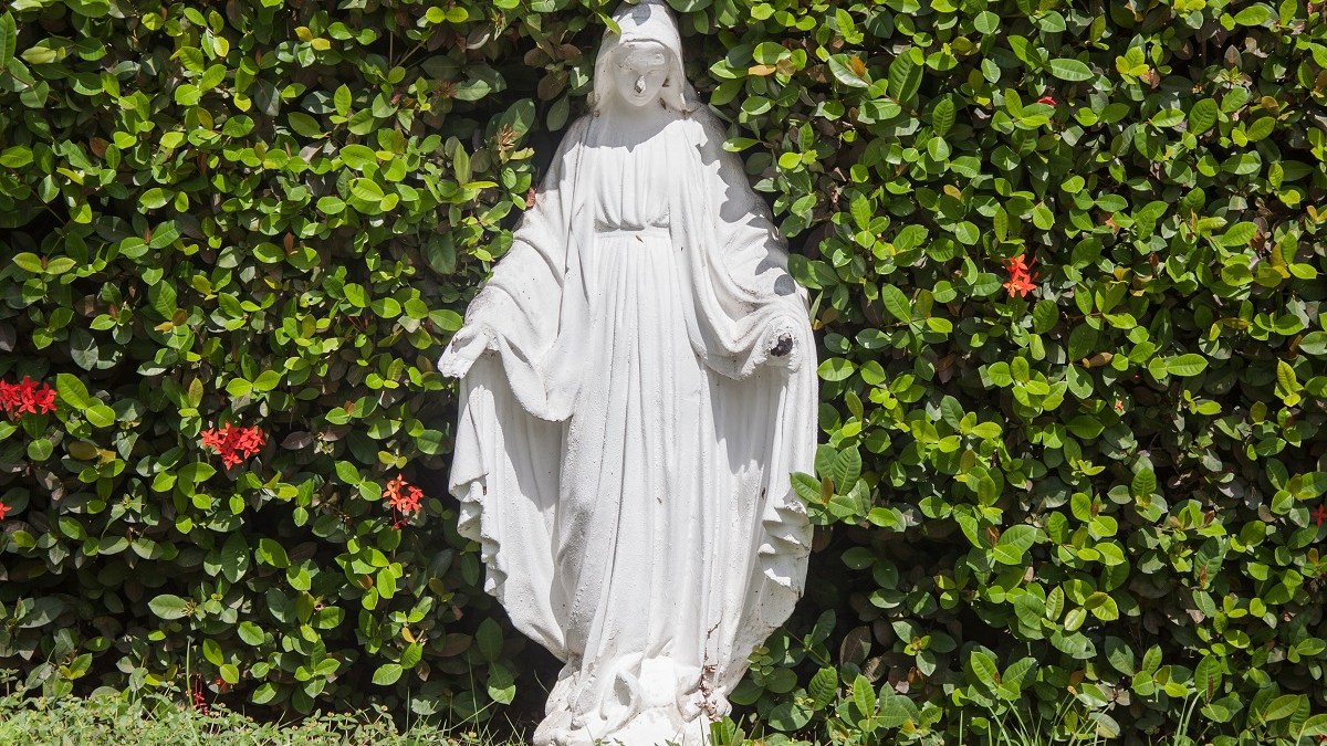 Marian Statue