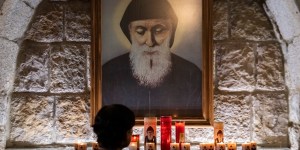 Cómo San Chárbel atrae a peregrinos de todo el mundo (Fotos)