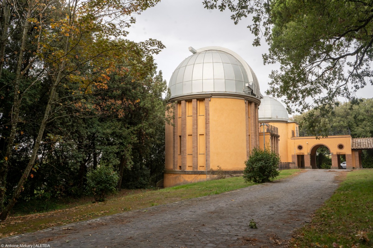 Vatican-Astronomical-Observatory-Barberini-Domes-Pontifical-Villas
