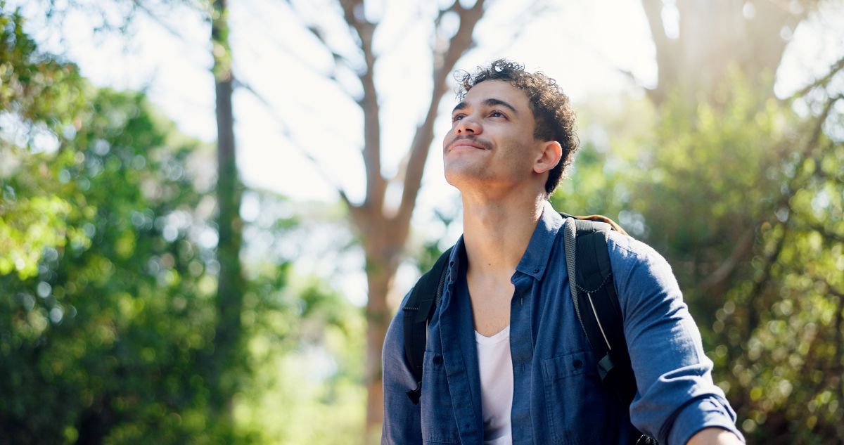 contemplar la naturaleza-hombre