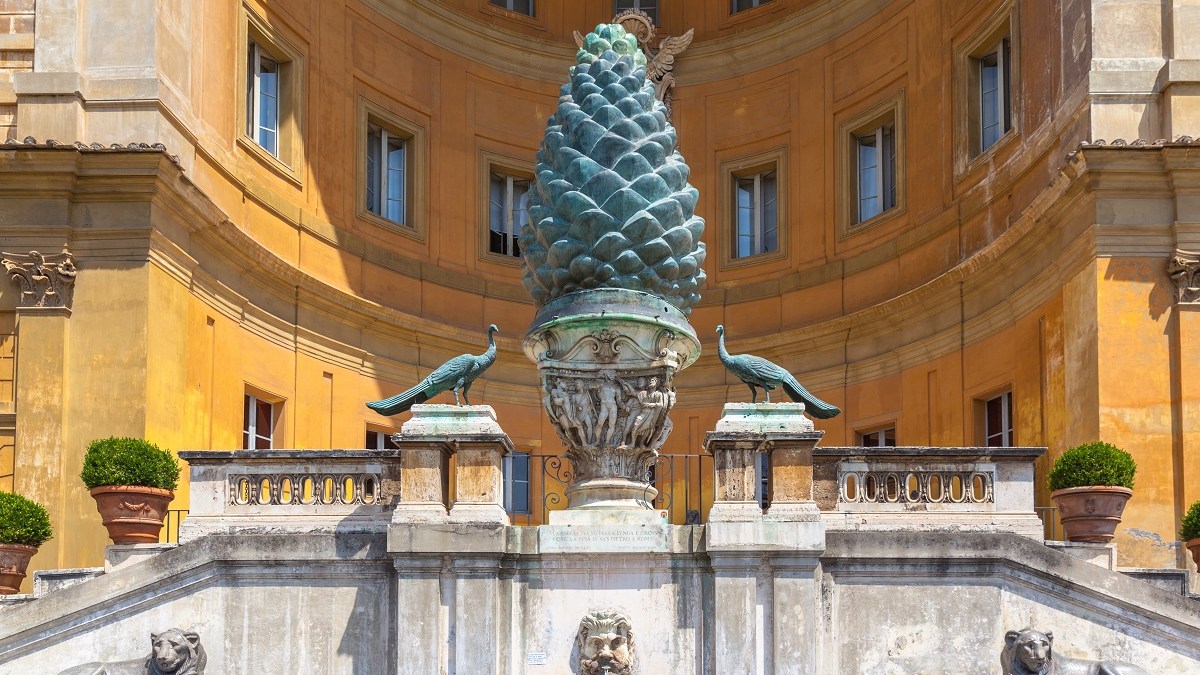 Vatican Pine Cone cropped