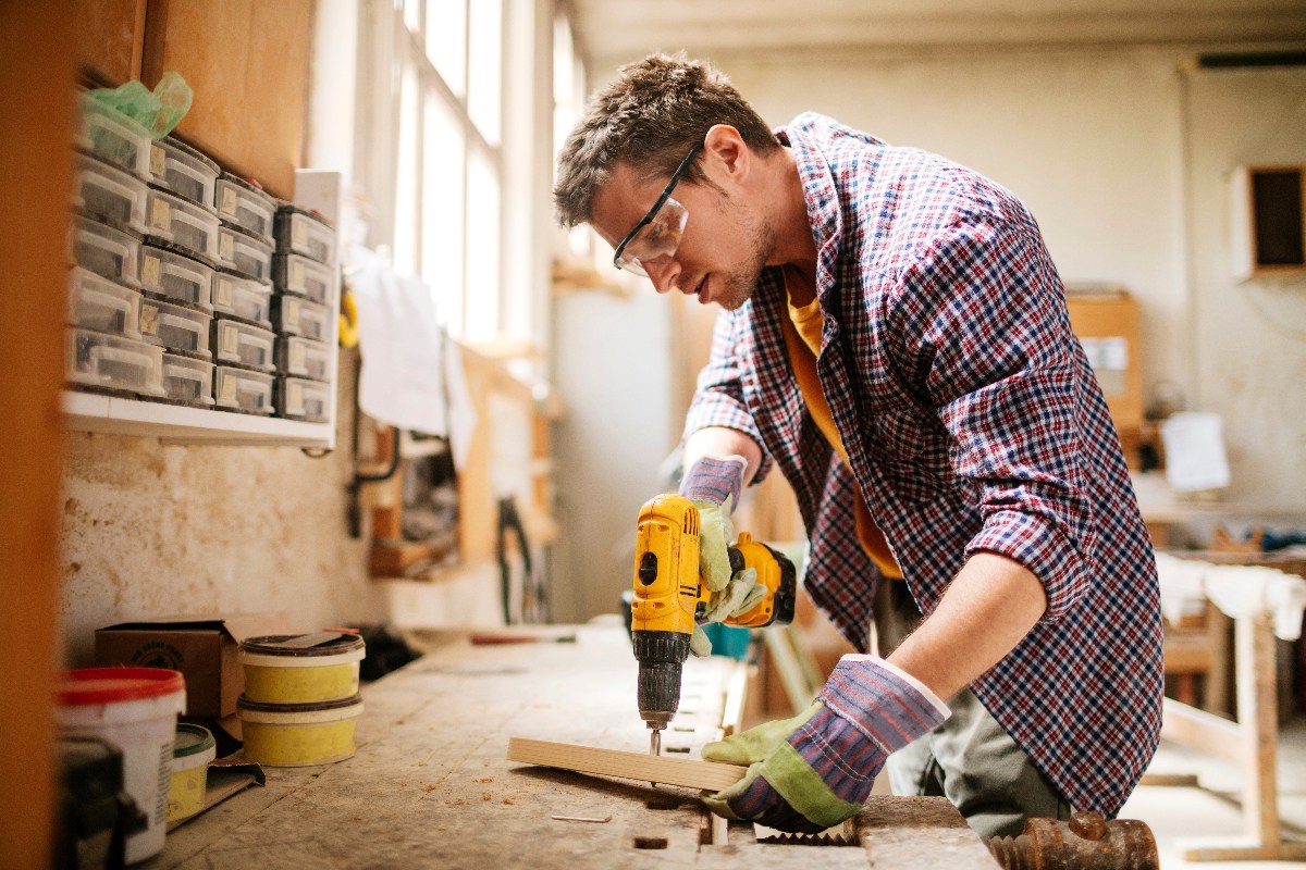 trades-skills- carpenter-