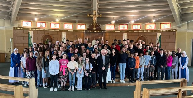 community-st-andrew-sisters-