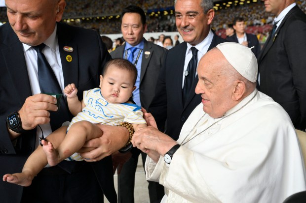 50 mil fieles con el Papa en Singapur