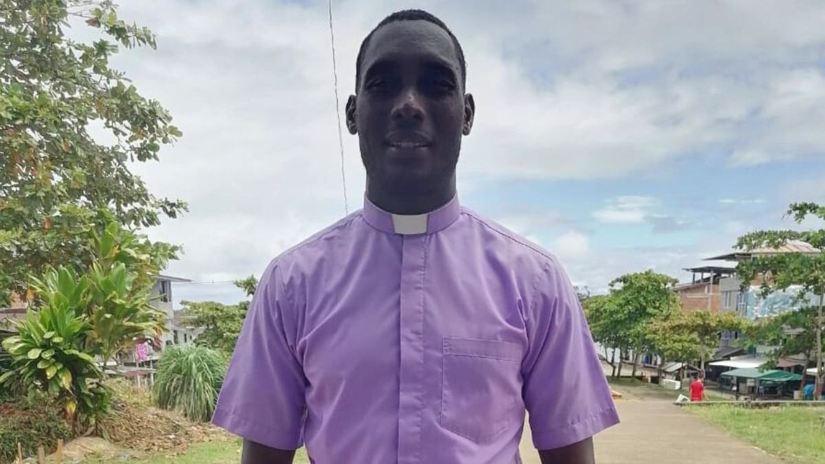 Padre Tello misión en colombia