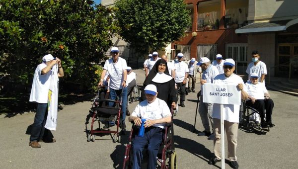 sor Zulema, Hermanitas de los ancianos desamparados