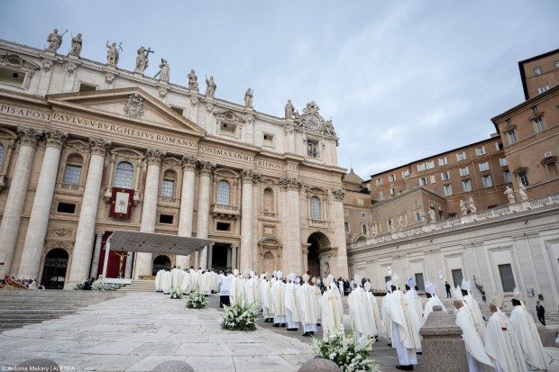 Misa de apertura del Sínodo en Vaticano