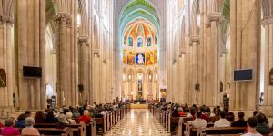 Víctima de abusos: cómo pedir una reparación a la Iglesia en España