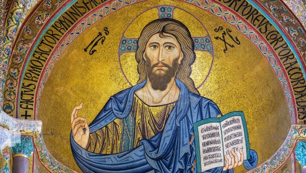 CHRIST-PANTOCRATOR-SICILE-CEFALU-ART-shutterstock