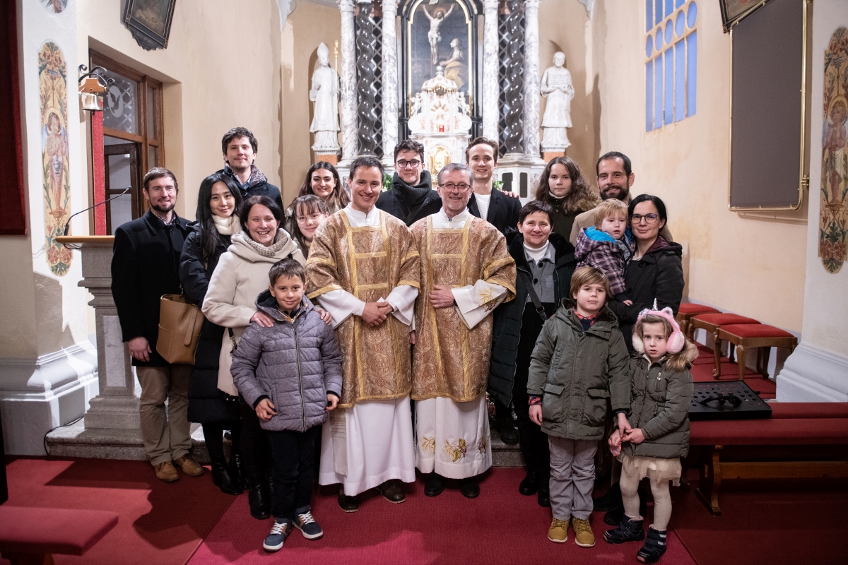 Diáconos padre e hijo