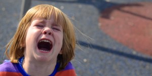 Mi hijo hace berrinches, ¿qué puedo hacer en ese momento? 