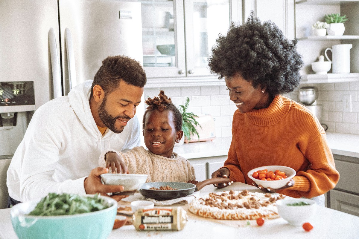 family-dinner-