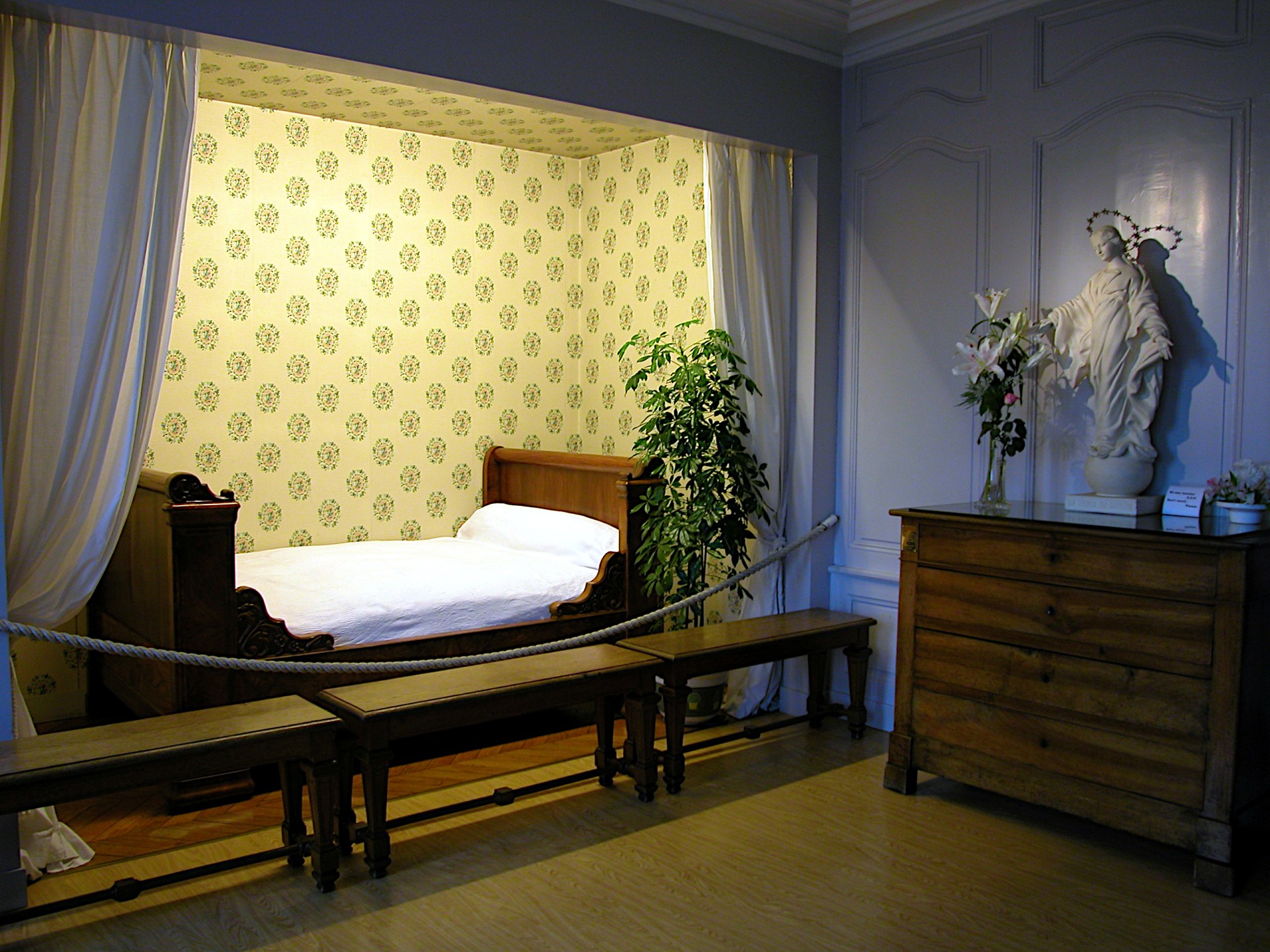 SLIDE 4 - Visiting St. Therese in Lisieux
