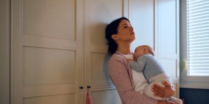 ¿Te sientes mala madre? Quizás puedes tener este síndrome