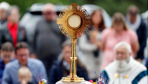 Tres obras para ganar la indulgencia plenaria a diario