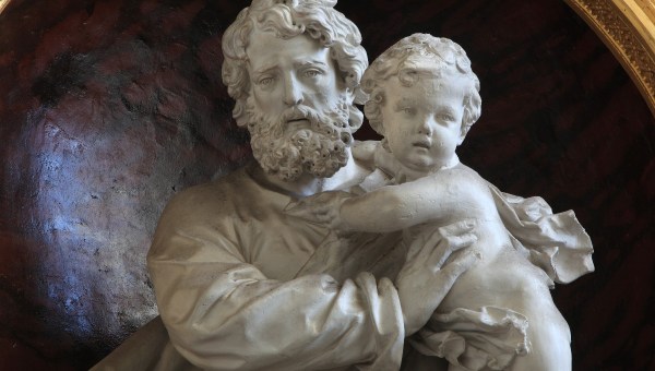 Corner Item Image - 5 santos padres de familia: inspiración para los papás de hoy