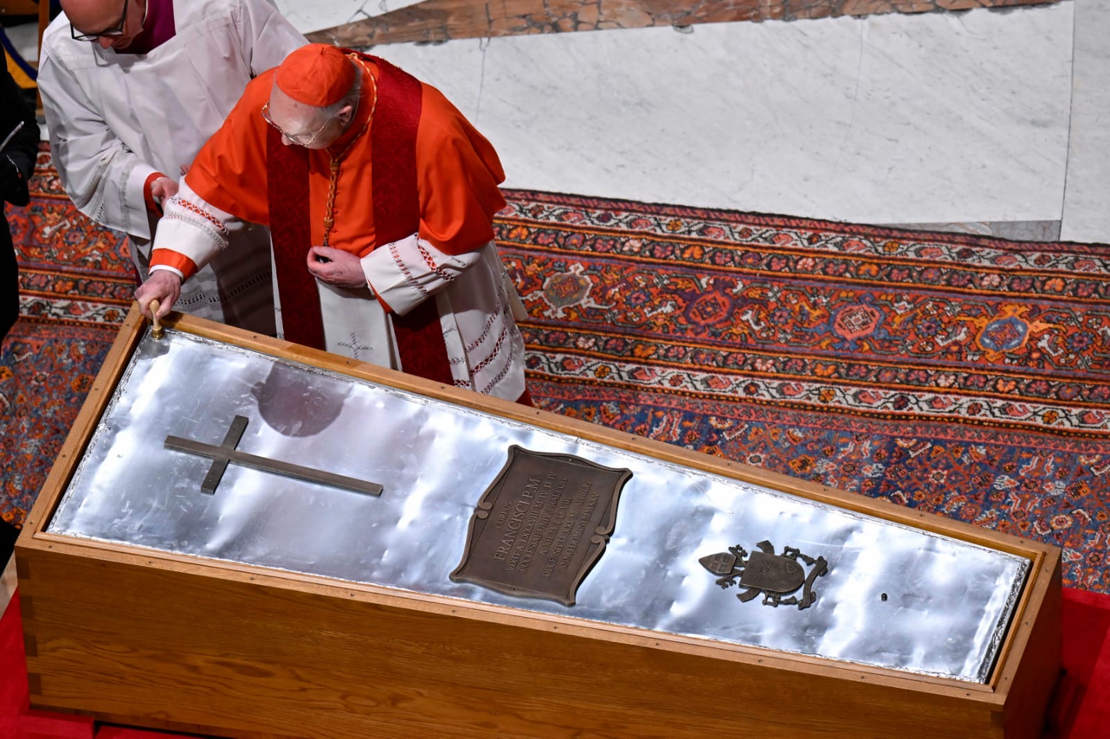 Closing-of-the-Coffin-of-the-late-Roman-Pontiff-Pope-Francis-Vatican-Media